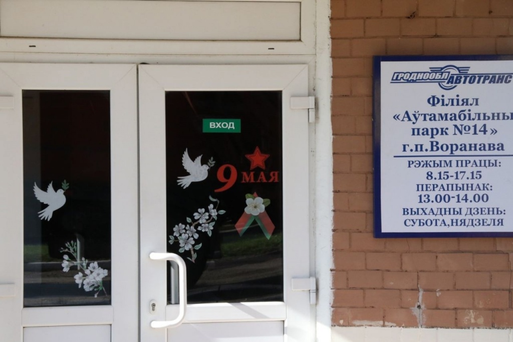 26RCflww_t4.jpg 26RCflww_t4.jpg