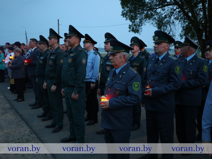 2F1A1395.JPG