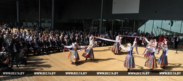 000021_FAB19B74175669B343257EBB004F09EA_728276