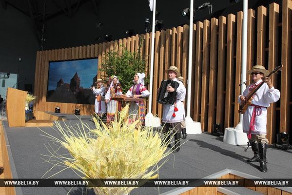 000021_FAB19B74175669B343257EBB004F09EA_936735