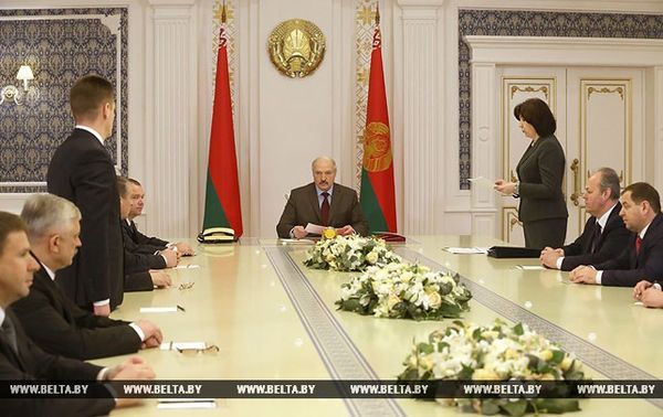 000019_DFFE955BAD00D081432580B500346C3B_677754