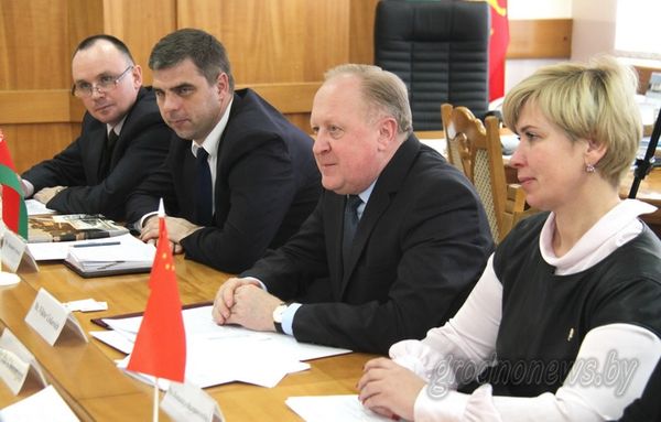 7bd6ae2c14e6a4d10f43cd42331af8b2