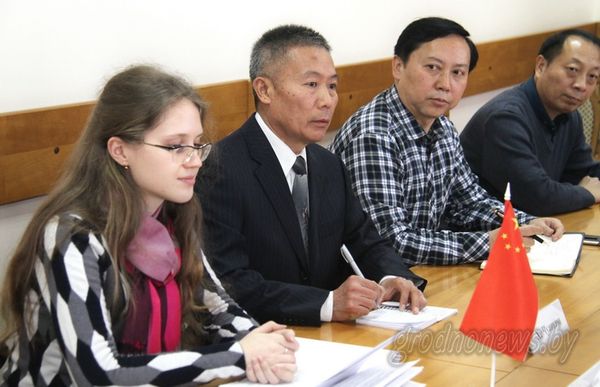 fde54a730fc318bd362915003a0f83b3