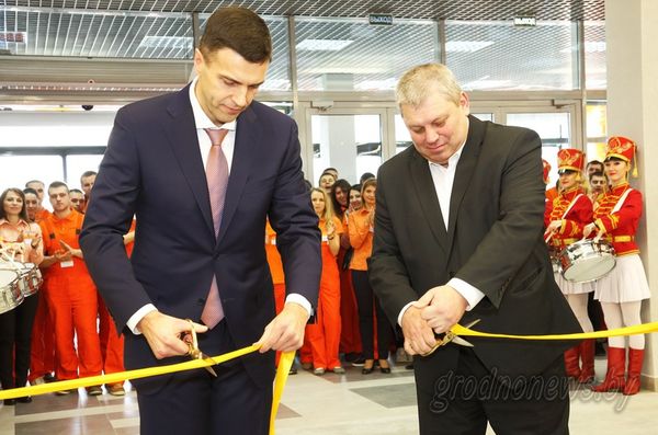 942e47cfe4ceab1dfba8bbfb55195580