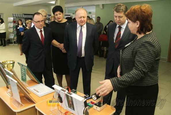 e0dca51b00a33a671eff919f3757d631