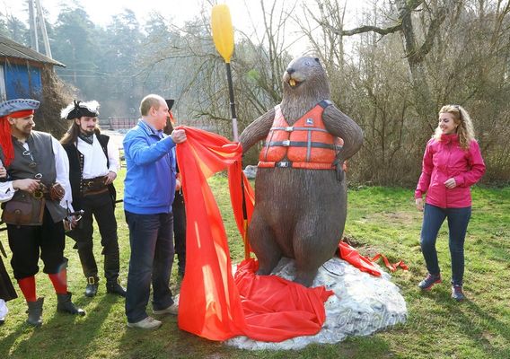 e1b698a86d981d0a3f92011ddc753de6