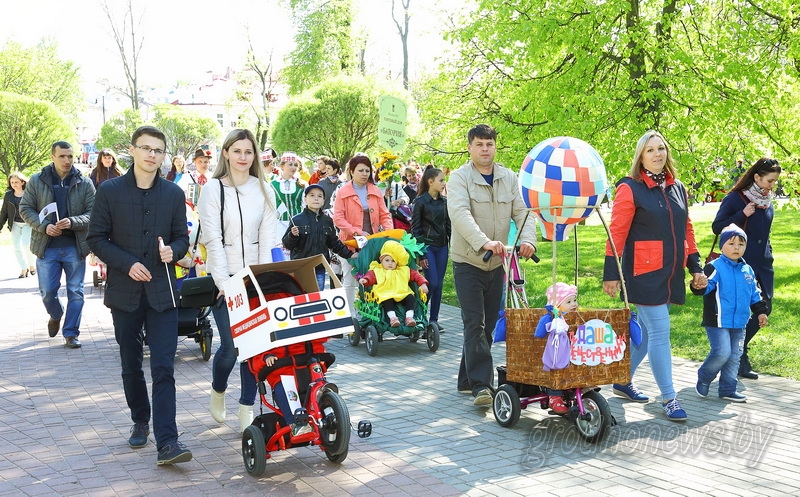 9674c4eb5d149e3fc1df321171775a47