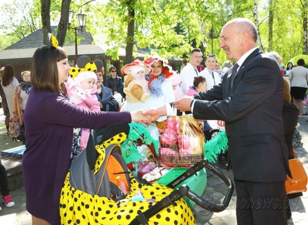 ee9a23699a962293f78a739a14b4d449