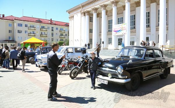 ddca1eba9462bb46bb7f091f693dba0c