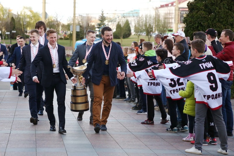 49ffb1caedc0c93a3a7c3037d83e4aea