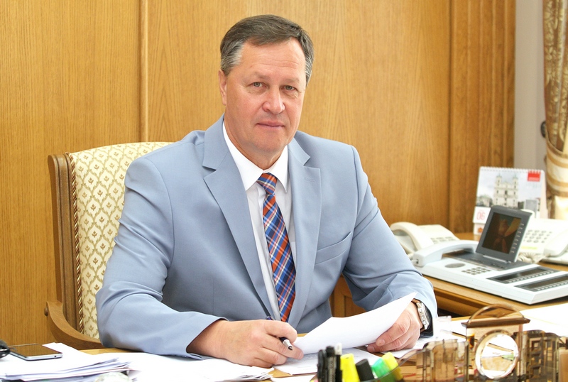 8d5a9c15be2a2b6321fc1a5d8c4df2e0